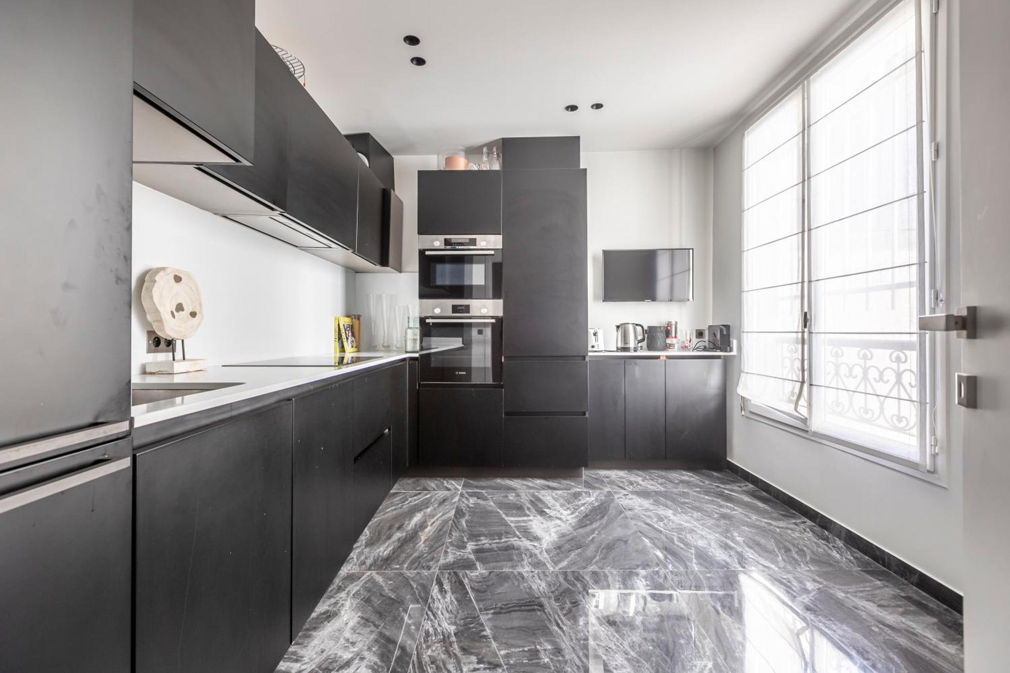 Amazing Apartment 2Bdr/6Pax Next To Champs Elysees ปารีส ภายนอก รูปภาพ